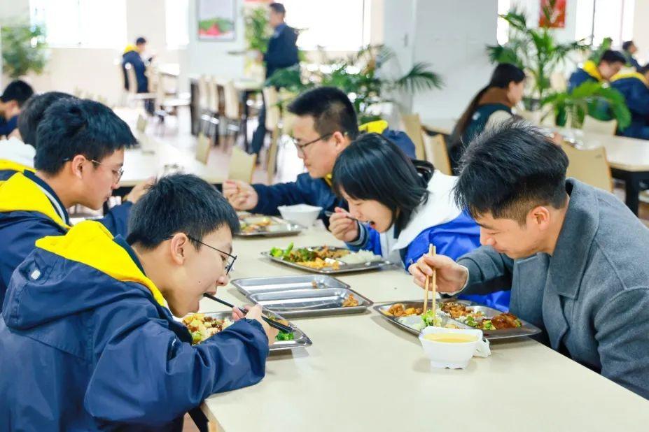 孩子吃饭还凭感觉？渝北率先编制三带食谱，科学配餐超关键  第2张