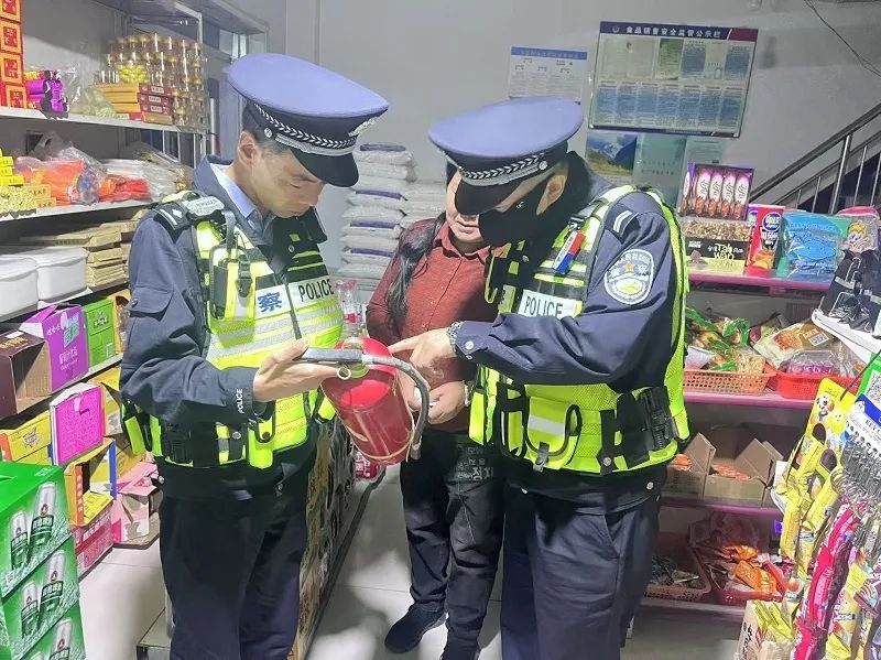 天祝县公安局石门派出所，是如何四心聚力提升群众满意度的？  第2张