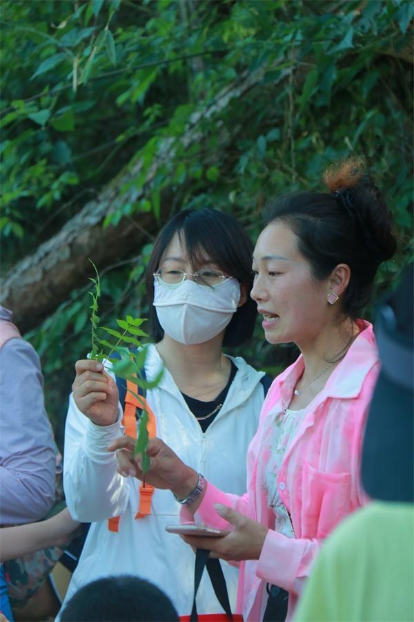 五一假期小南海镇凭啥吸引700余游客？特色项目探秘  第3张