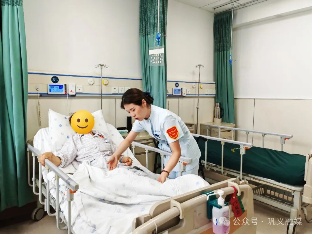 刚柔并济的00后护理组长郑珂欣！国际护士节她如何诠释职业价值？  第5张