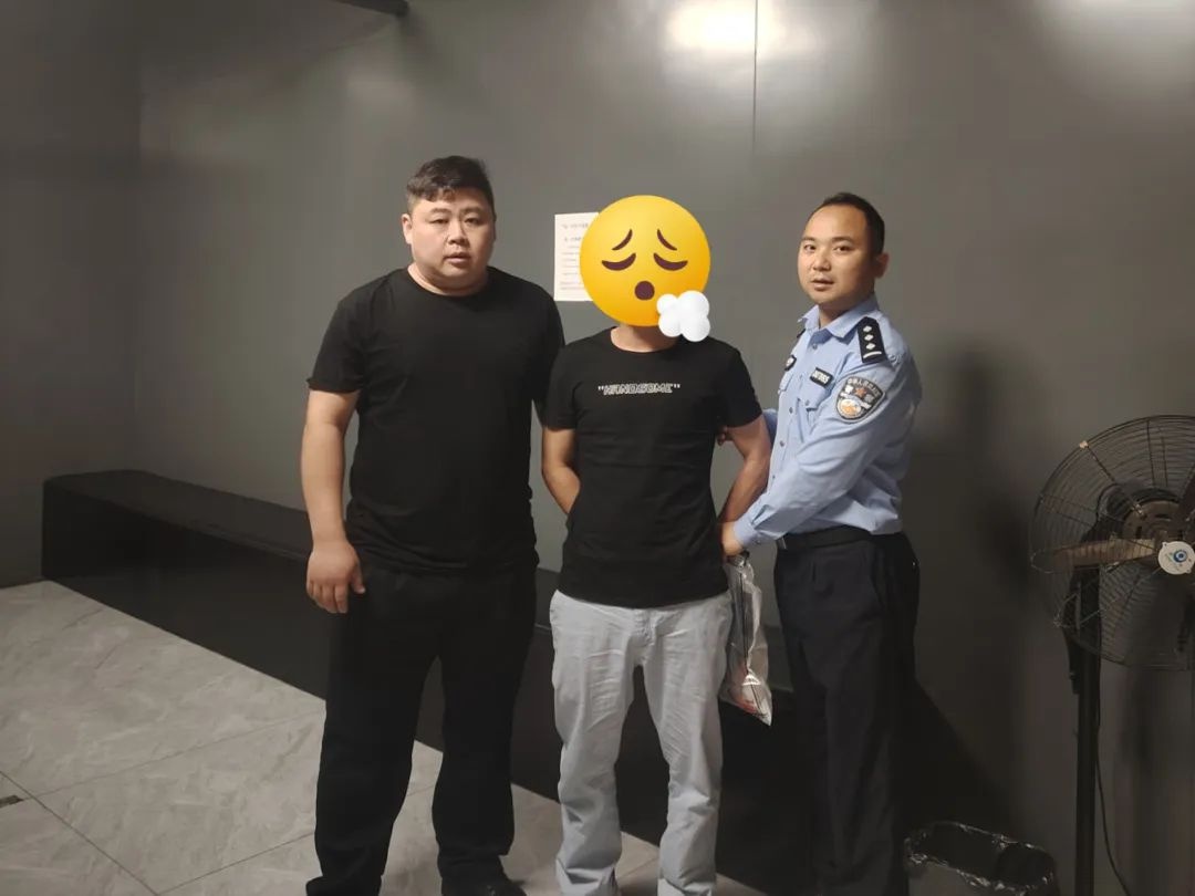 看过猫鼠游戏的都惊了！现实中犯罪分子咋还会自投罗网？  第2张