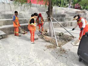 五一假日众人乐，巫溪环卫 200 余名工人守护城市洁净？  第1张