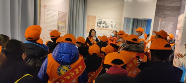 数十名志愿者在天津海洋化工博物馆开启了一场怎样的非凡之旅？他们如何与科学家精神对话？  第3张