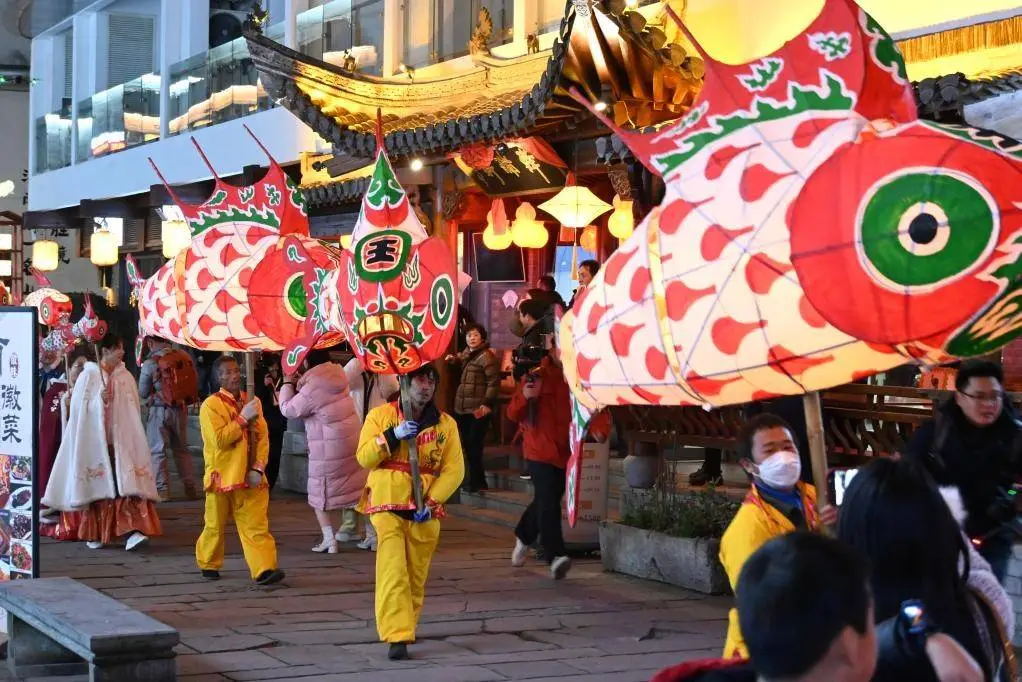 2025年春节，黄山邀你体验‘非’常有‘遗’思的中国年！你准备好了吗？  第2张
