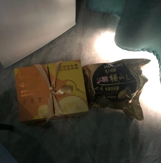 离职员工深夜潜入水果店，为何偏偏对榴莲和金桔情有独钟？  第2张