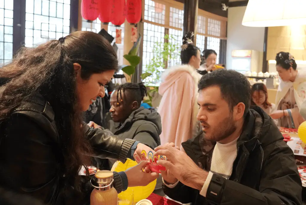 魔都元宵盛宴!金龙飞舞、汉服巡游,你体验过这样的春节压轴大戏吗? 第7张 魔都元宵盛宴!金龙飞舞、汉服巡游,你体验过这样的春节压轴大戏吗? 第7张