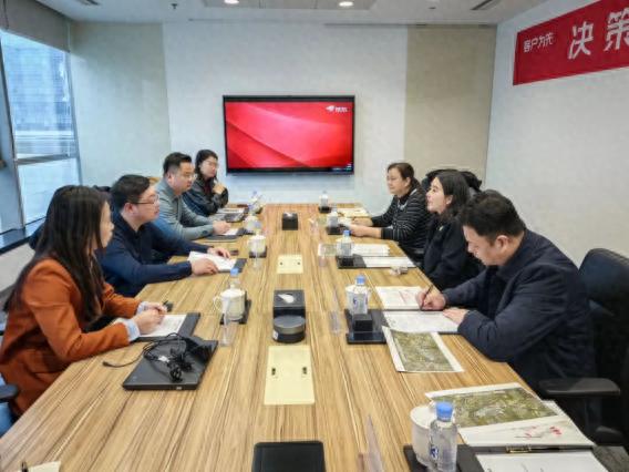 区委书记带队精准招商，京东物流与中体产业将带来怎样的合作新模式？