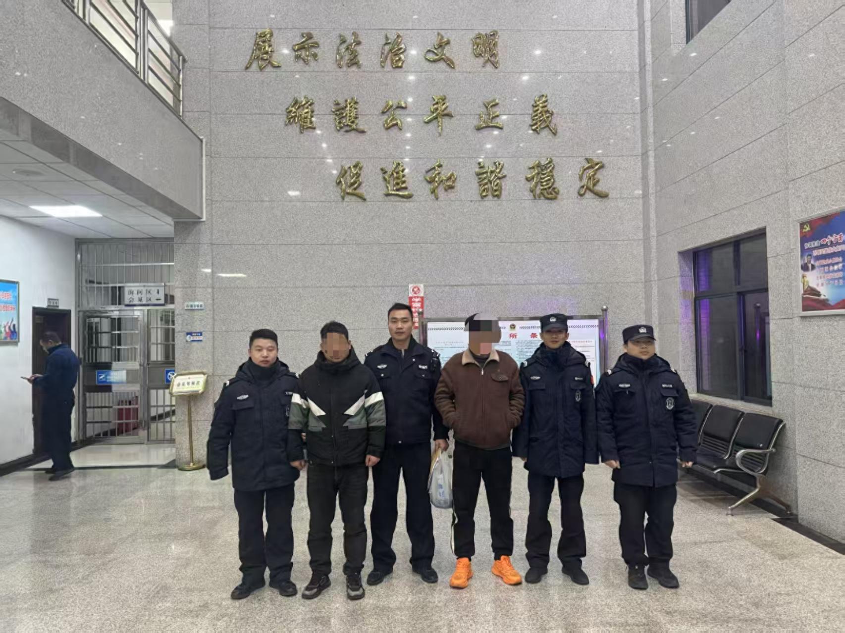 为了装点新房，他竟然偷走两株铁树！背后原因令人哭笑不得  第1张