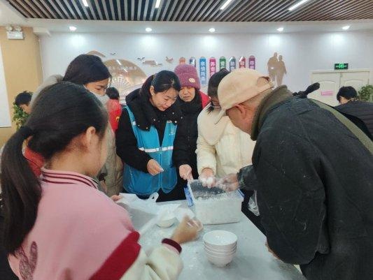 元宵节亲子活动：亲手制作汤圆，你能感受到传统节日的魅力吗？  第2张