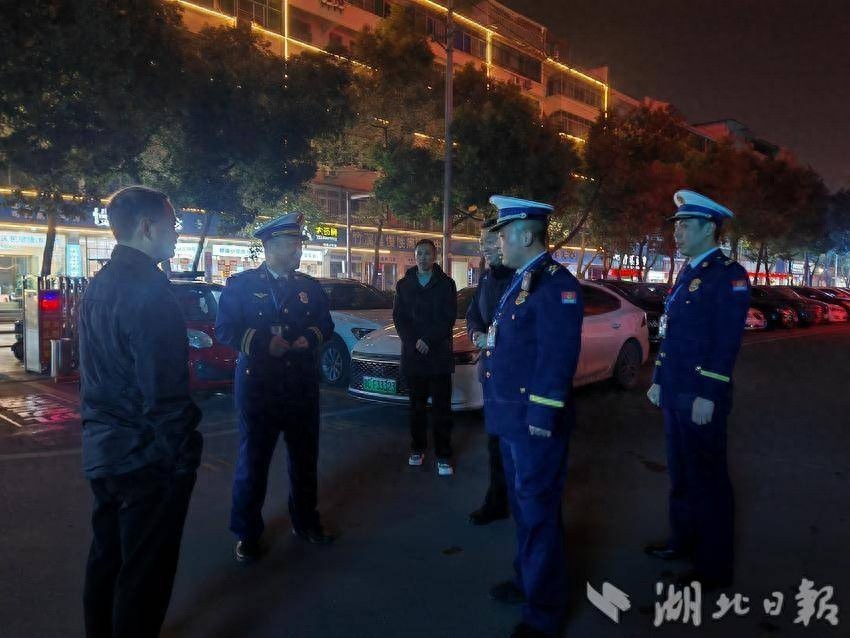 元宵夜查行动，你的安全有保障吗？消防大队全力消除火灾隐患