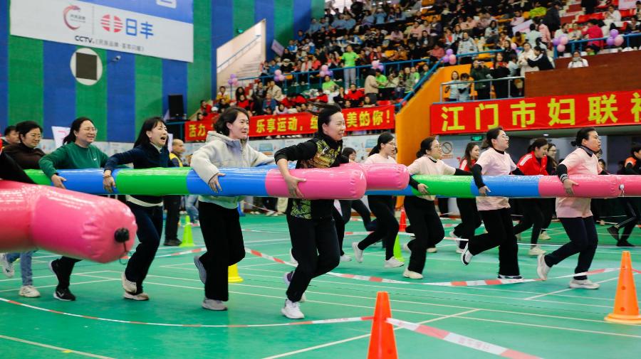 三农巾帼展风采，她们如何在趣味运动会中脱颖而出？  第2张