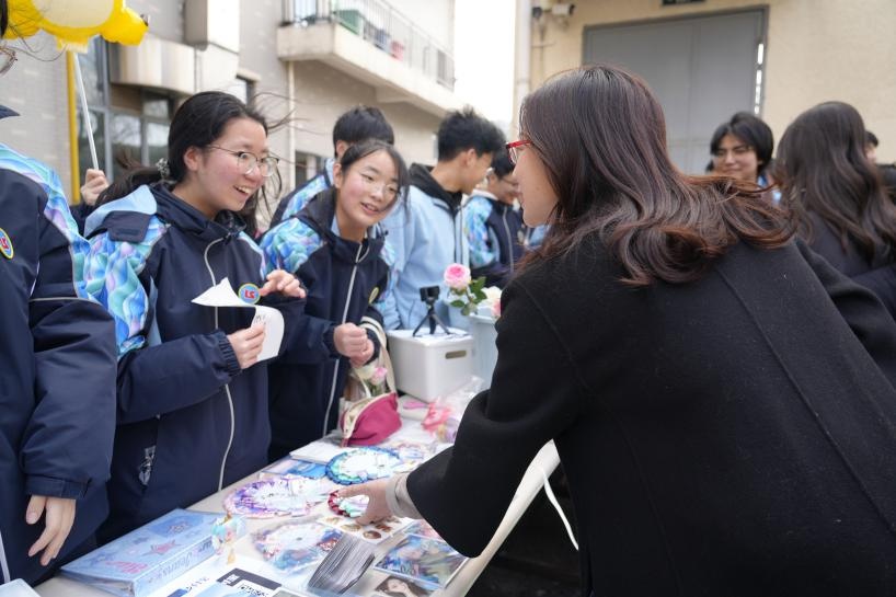 山海连心，爱心义卖如何让春意更浓？一起见证正始中学的温暖行动  第3张