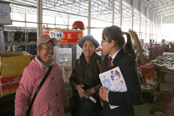 昌宁县检察院如何将检察服务送到群众家门口？12309检察服务中心下沉全揭秘  第4张