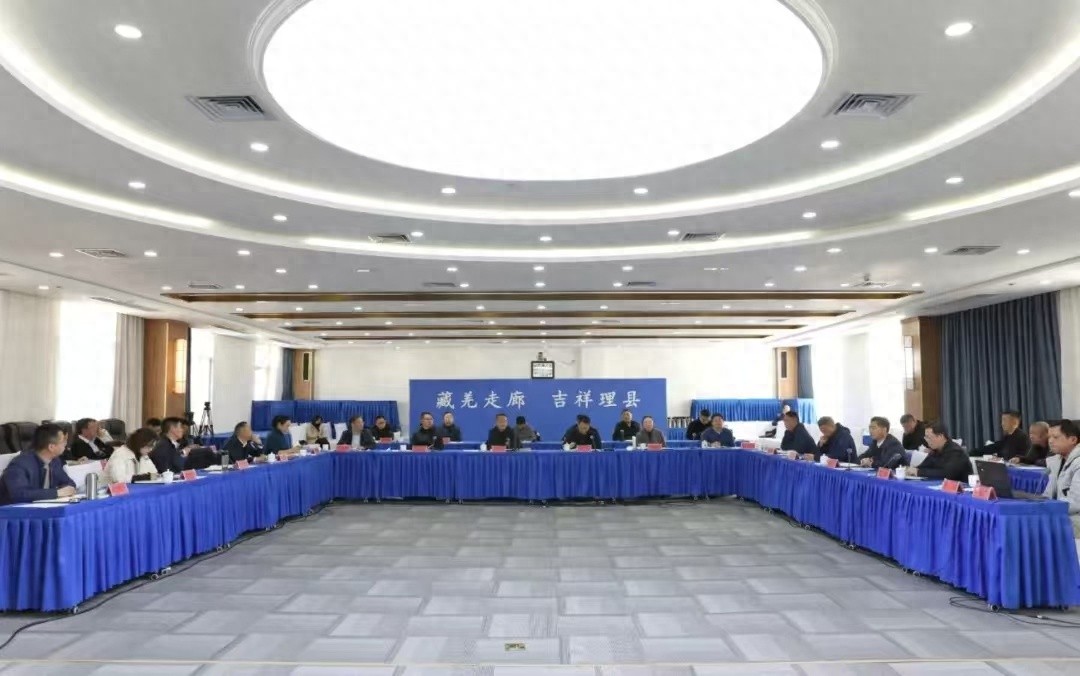 理小路如何成为自驾观光网红公路？揭秘阿坝州政府的最新规划  第1张