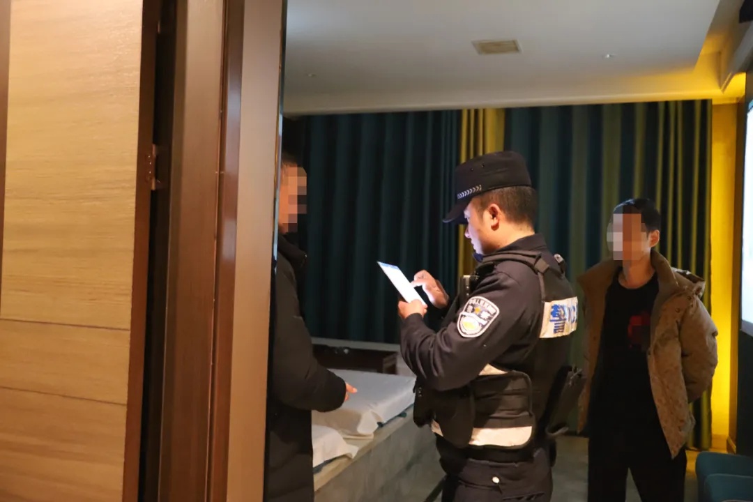 江口县公安局突袭清查!你的住宿安全真的得到保障了吗? 第5张 江口县公安局突袭清查!你的住宿安全真的得到保障了吗? 第5张