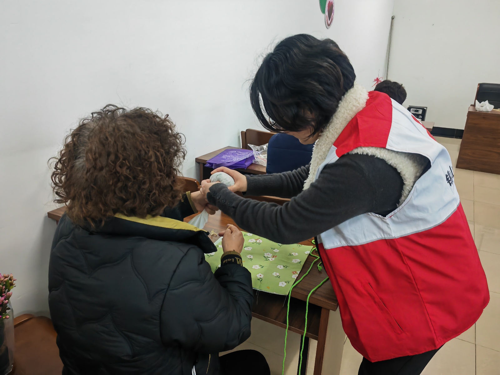 艾草古法养生锤，你也能锤出健康！想知道如何制作吗？
