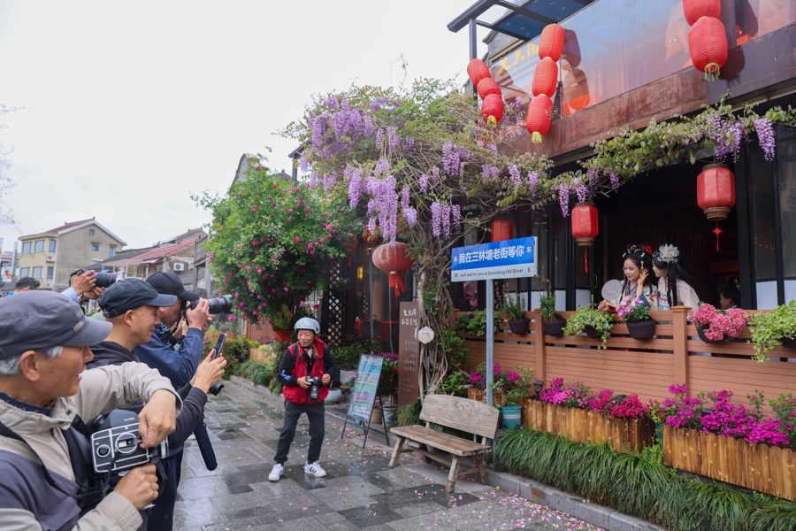 4月12日三林老街锣鼓喧天！传统民俗巡游高潮迭起，如何传承老祖宗瑰宝？  第2张