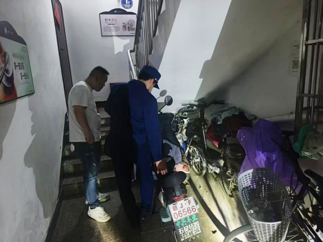 萍乡这些小区电动自行车违规停放、堵塞疏散通道，你家小区上榜了吗？  第13张