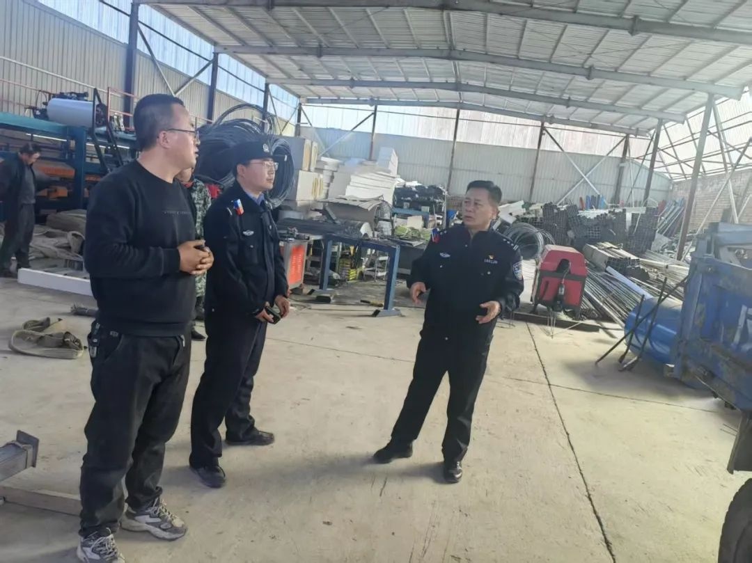 闽宁派出所如何筑牢企业安全防线？这些细致检查你绝对想不到  第2张