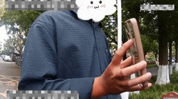 少年发现疑似罂粟植物上报！这一细节竟成关键？