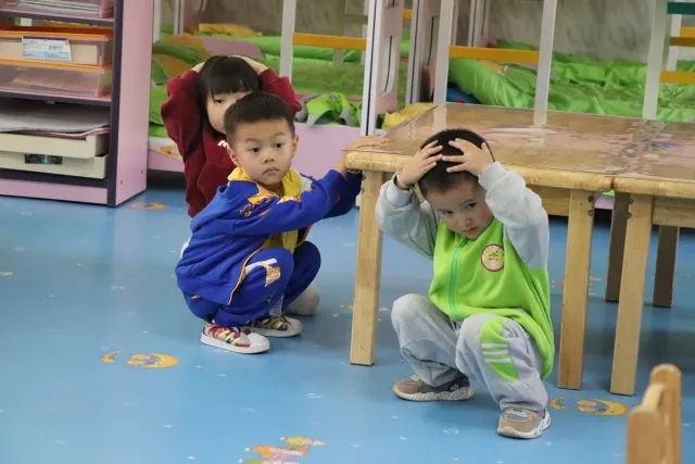 5月12日沾益区一幼突发演练！4分钟全体师生紧急避险？  第4张