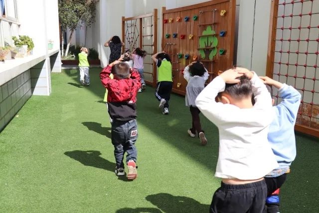 5月12日沾益区一幼突发演练！4分钟全体师生紧急避险？  第5张