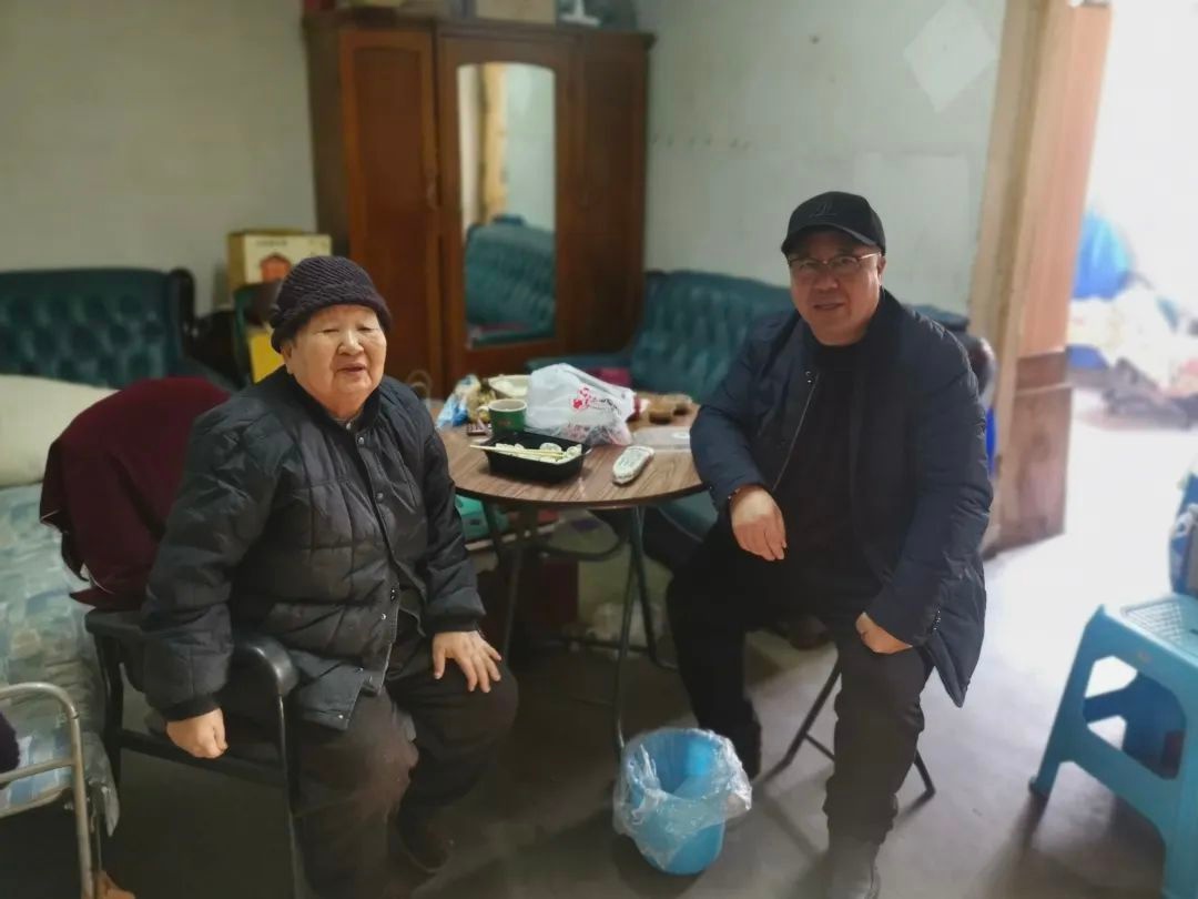 从大连到北京开饺子馆，陈时田的 11 年爱心之旅有多暖？  第5张