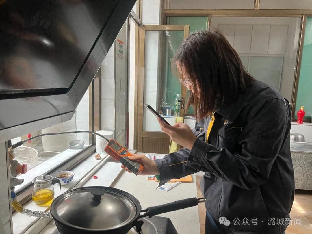 华润燃气全力筑牢安全防线，守护万家！为何餐饮场所检查容不得半点马虎？