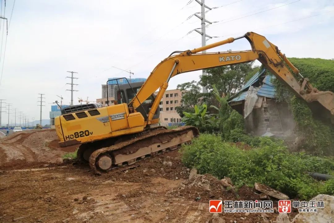 玉林高新区文体北路南段项目建设提速！最后一处卡脖问题解决？  第2张