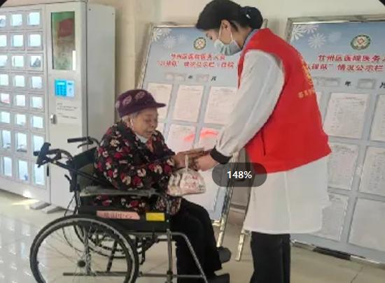 5月12日市卫健委开展的护士礼仪专项培训究竟藏着啥秘密？  第3张