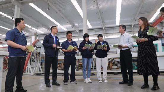 劳动合同签订及工伤赔偿咋维护权益？易县司法局进企业普法  第2张