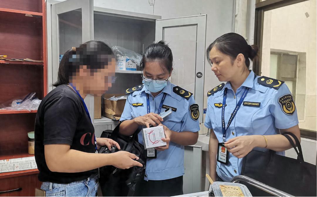 医疗机构竟用过期医疗器械！10000元罚款能否敲响安全警钟？