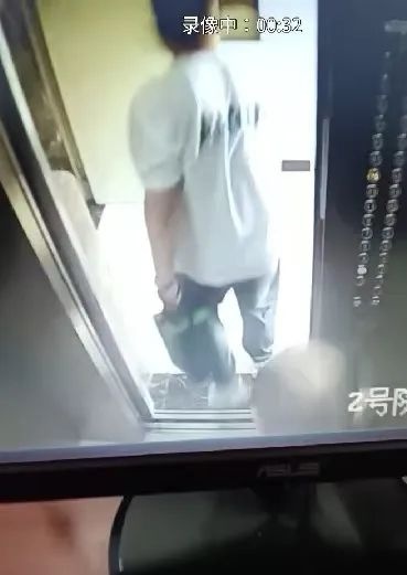 北京两区对违规带电动车电池进电梯开首罚！最高罚1000元？  第2张