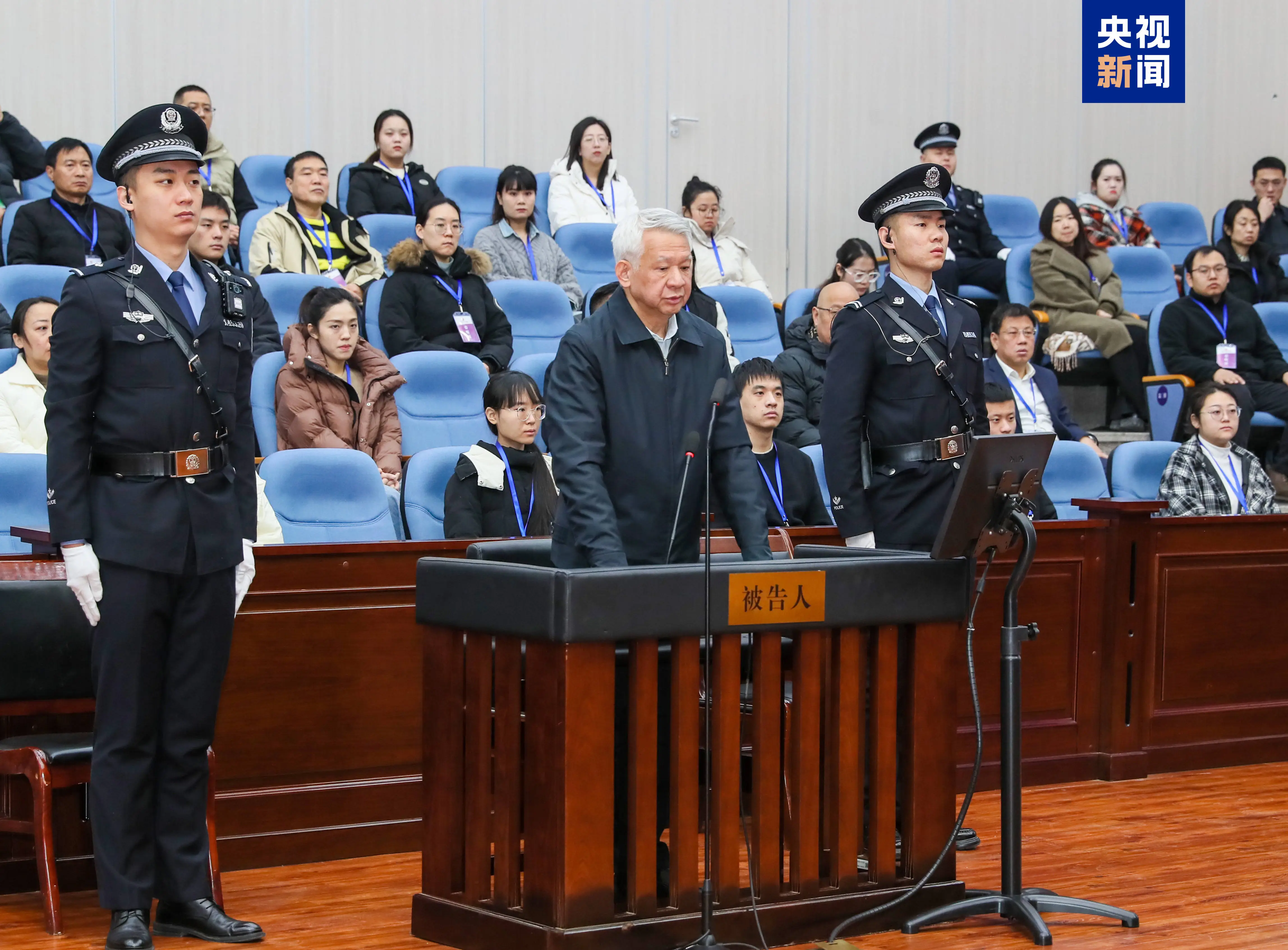 中粮集团原副总周政被判12年！贪污受贿滥用职权，巨额罚金70万
