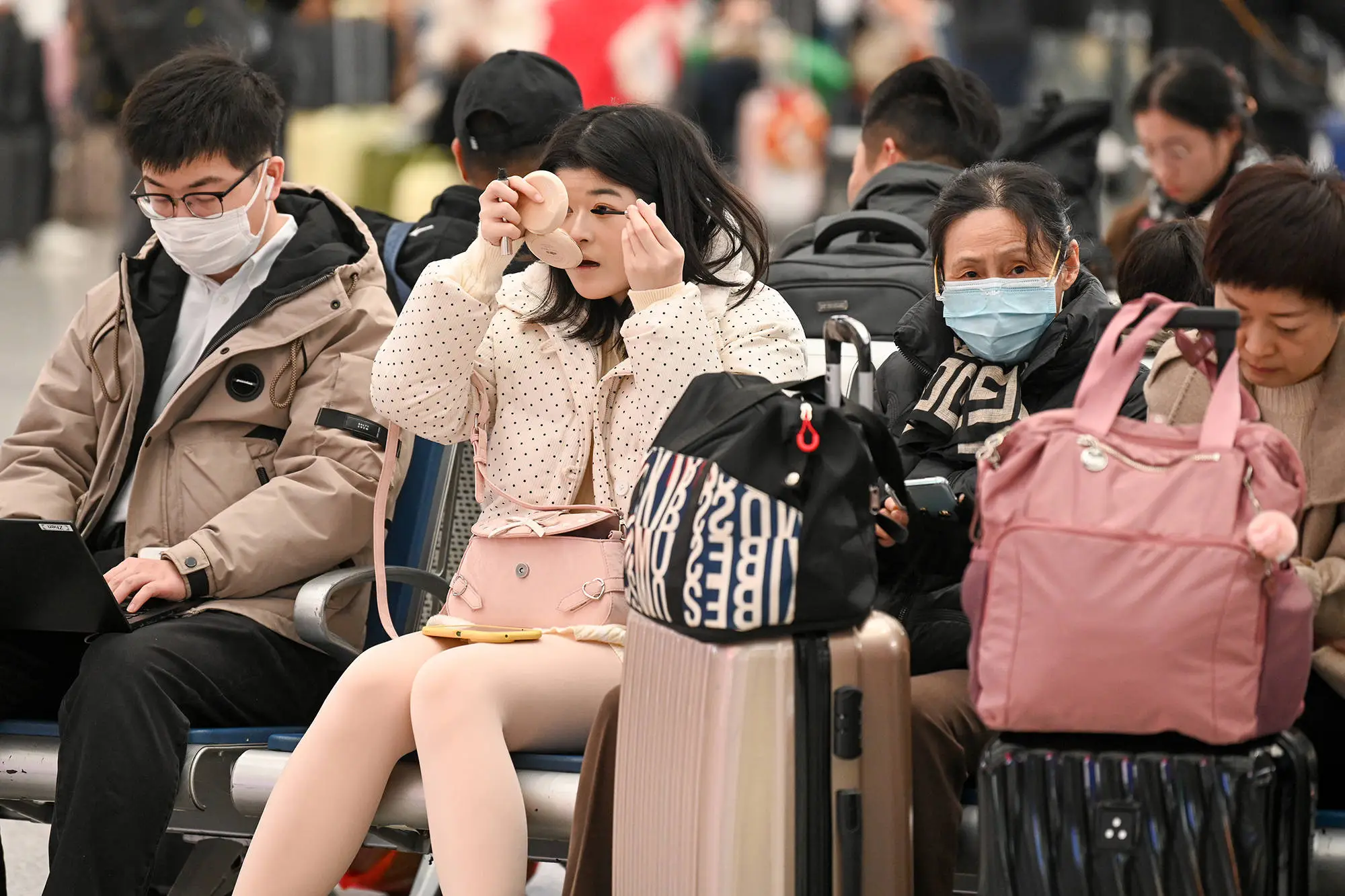 春运大幕拉开！36万人踏上归途，你准备好回家吃老妈做的饭了吗？  第3张