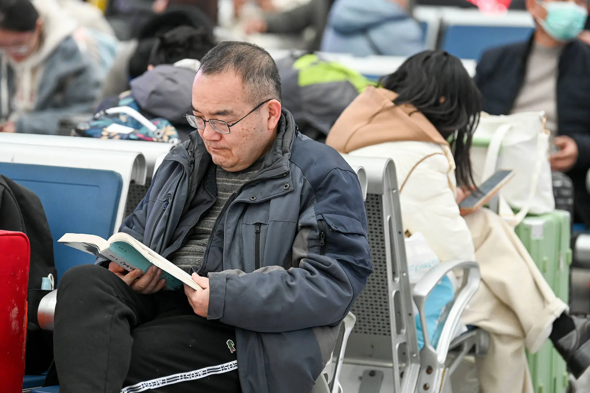 春运大幕拉开！36万人踏上归途，你准备好回家吃老妈做的饭了吗？  第4张