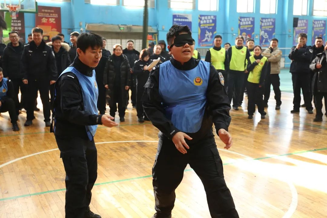 桦甸市公安局首届欢乐赛：102名民辅警如何释放工作压力？精彩瞬间不容错过  第3张