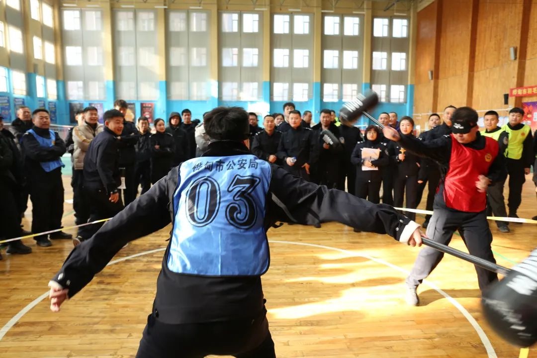 桦甸市公安局首届欢乐赛：102名民辅警如何释放工作压力？精彩瞬间不容错过  第4张