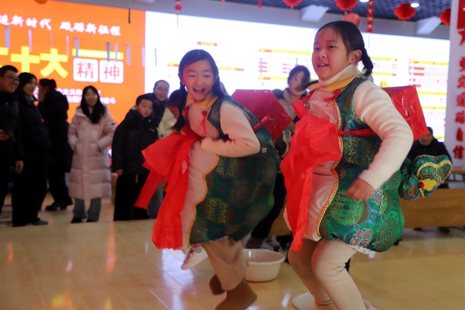 2025元宵节，西关社区居民为何如此欢乐？揭秘清水县文明实践中心的独特魅力  第5张