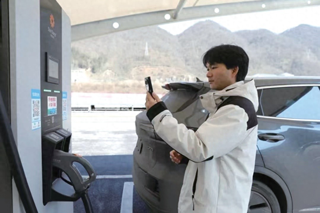水城区智能充电桩项目如何让新能源车主幸福生活实时满格？  第1张