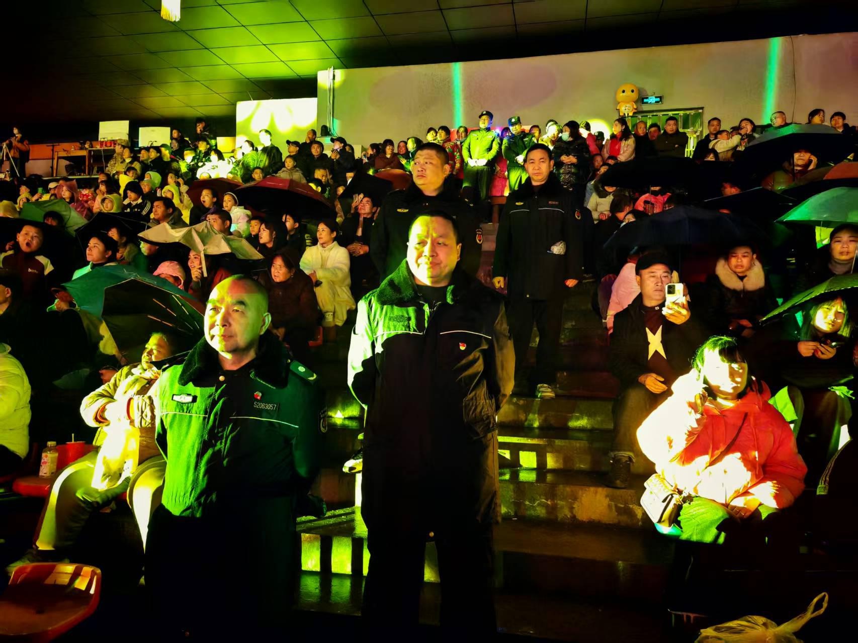 江口县灯会如何做到整洁有序？五大措施曝光，保障活动顺利进行  第2张