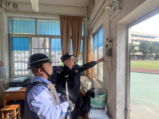 鹤山公安全力护航，你的新学期安全谁来守护？  第9张