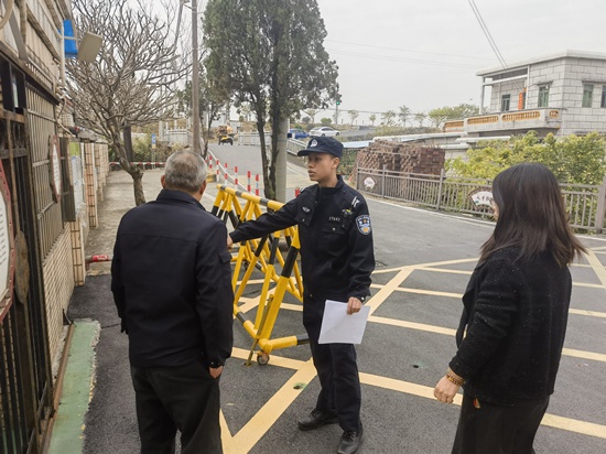 鹤山公安全力护航，你的新学期安全谁来守护？  第8张