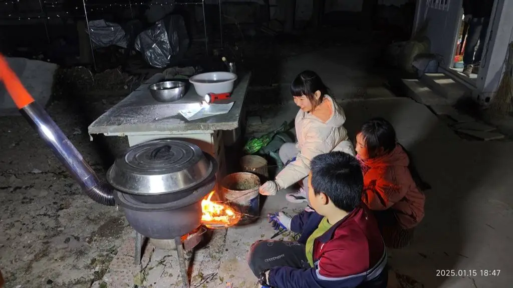 ‘离家出走’仅十几公里？孩子们寒假乡村冒险记，你猜她们坚持了几天