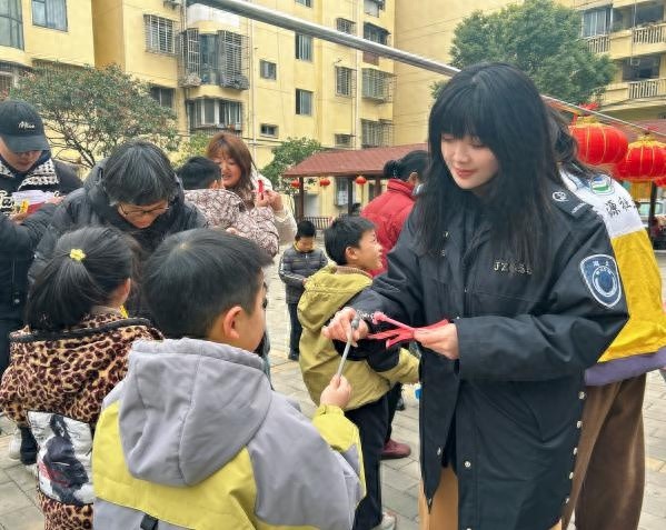 元宵佳节，如何让关爱与温暖点亮未成年人的未来？