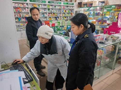 春雷行动2025：你的用药安全真的得到保障了吗？  第1张
