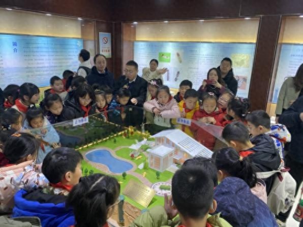 你知道白蚁王国的秘密吗？这场亲子科普活动让孩子们大开眼界  第1张