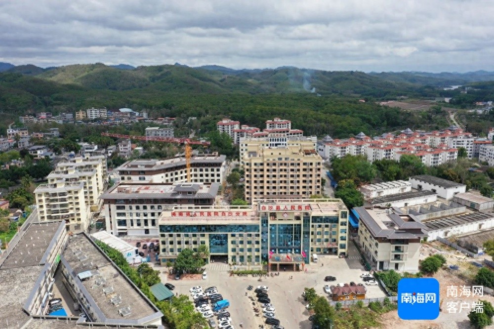 白沙县人民医院扩建项目进度惊人！130名施工人员日夜奋战，你期待吗？