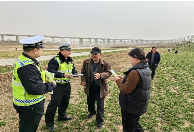 春游踏青高峰来临，如何确保出行安全？西咸交警大队给出重要提醒  第2张