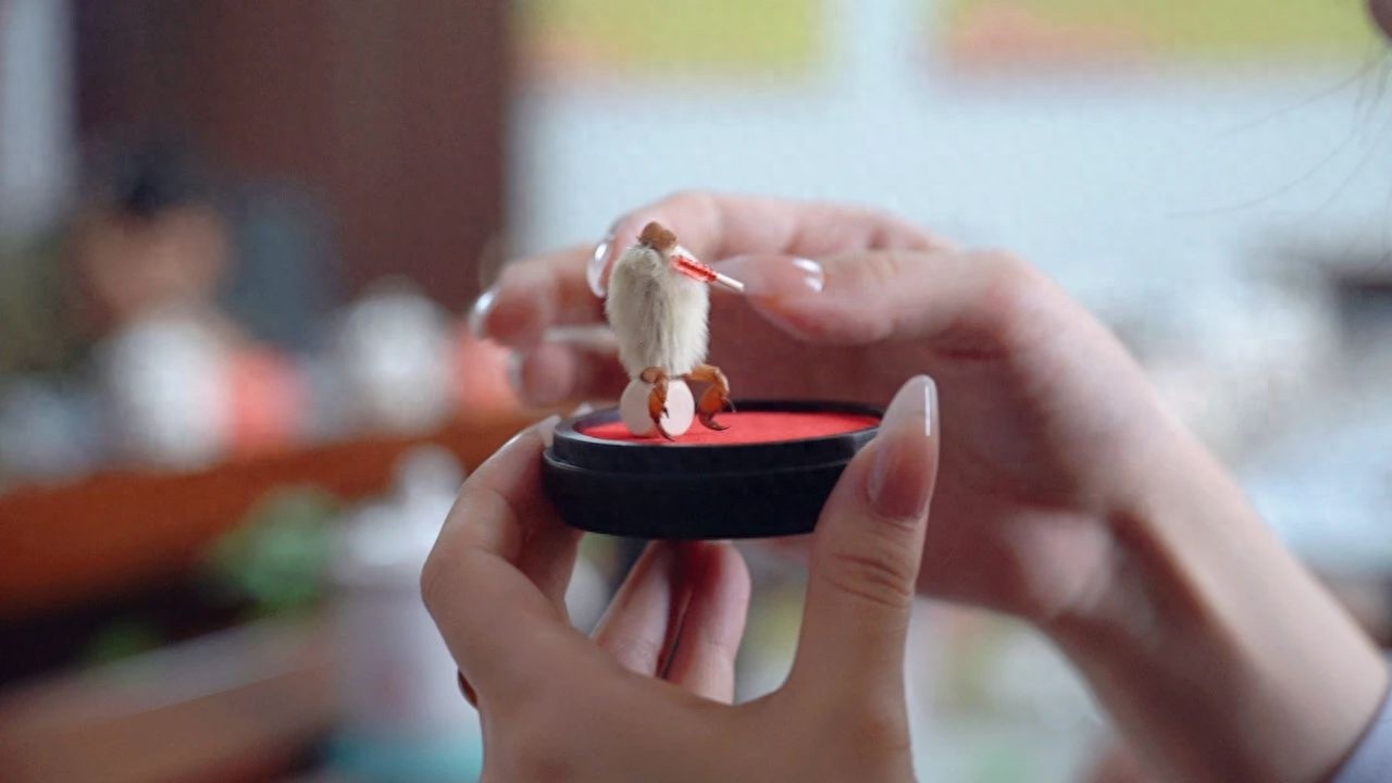 非遗毛猴制作大揭秘！百年传承技艺，你也能轻松学会吗？